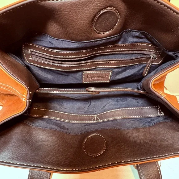 NWOT Tiganello Genuine Leather Med Brown/Dark Brown with Silver Shoulder Bag. - Picture 6 of 12